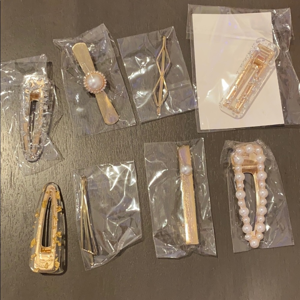Pack of eight! Fancy hair clip